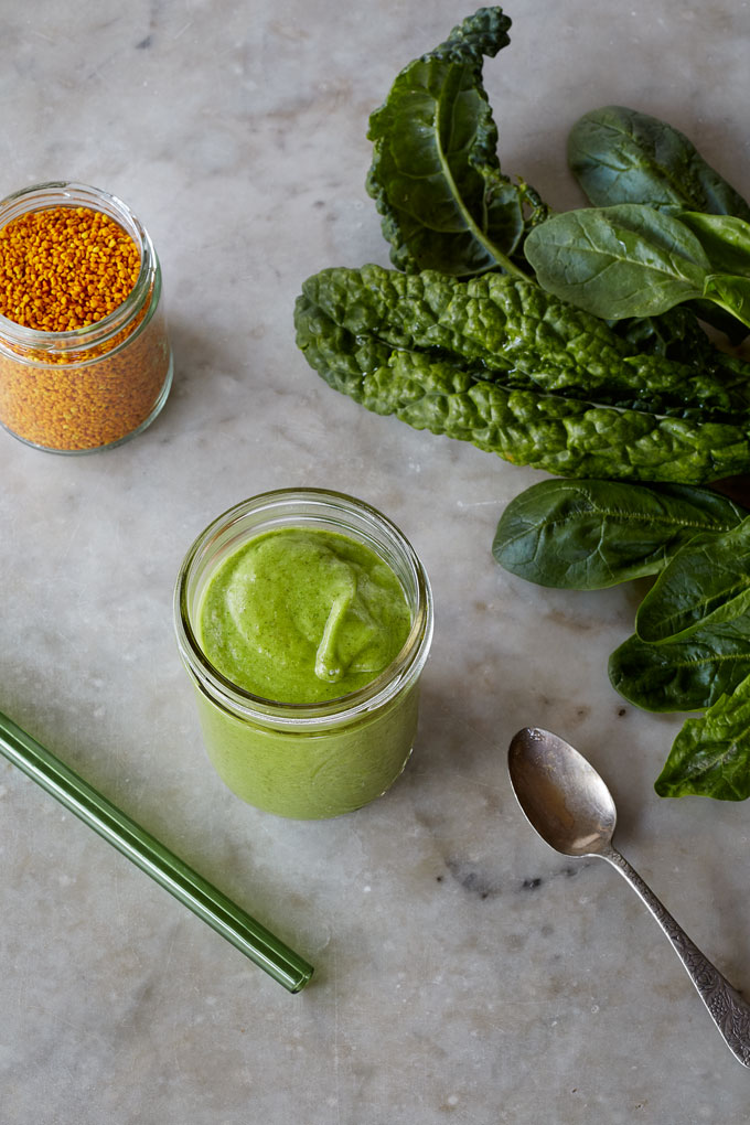 The Palm Springs Green Smoothie Clean Living Guide